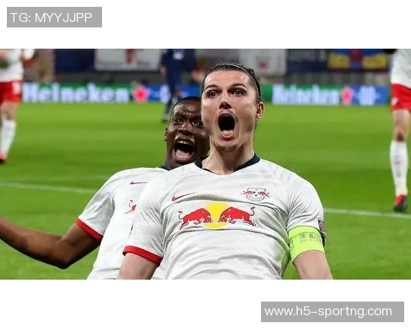 范佩西赛后幽默点评上田绮世进球频繁令人印象深刻